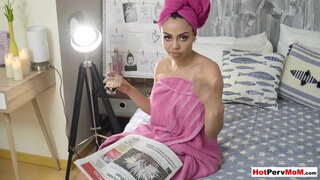 ���ათინოამერიკელი, დედა, დედა, ცხენოსნობა მისი stepsons ყლე