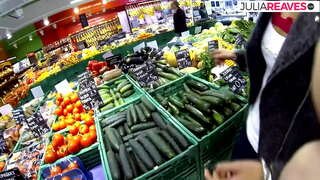 Anaali seksiä keittiössä, kun tulee kuuma elintarvikkeita