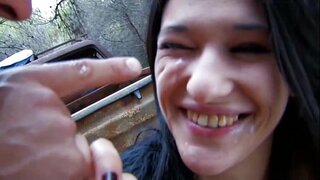 ���ิซ่าเครื่องเทศจะได้แย่ของเธอใหญ่ในป่า