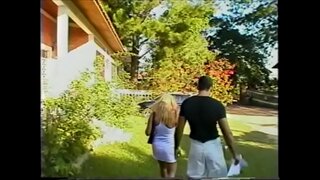 Chaude blonde anal bunduda